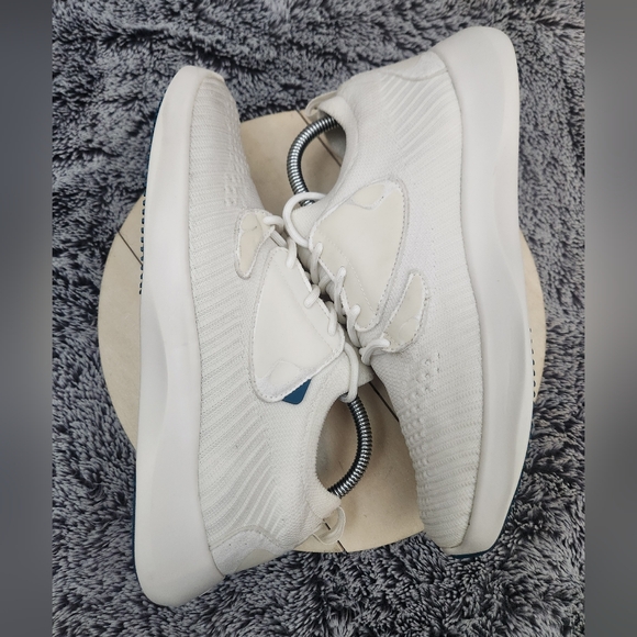 Vessi Everyday Move Sneaker Polar White Men’s Size 9 Waterproof - Picture 5 of 9